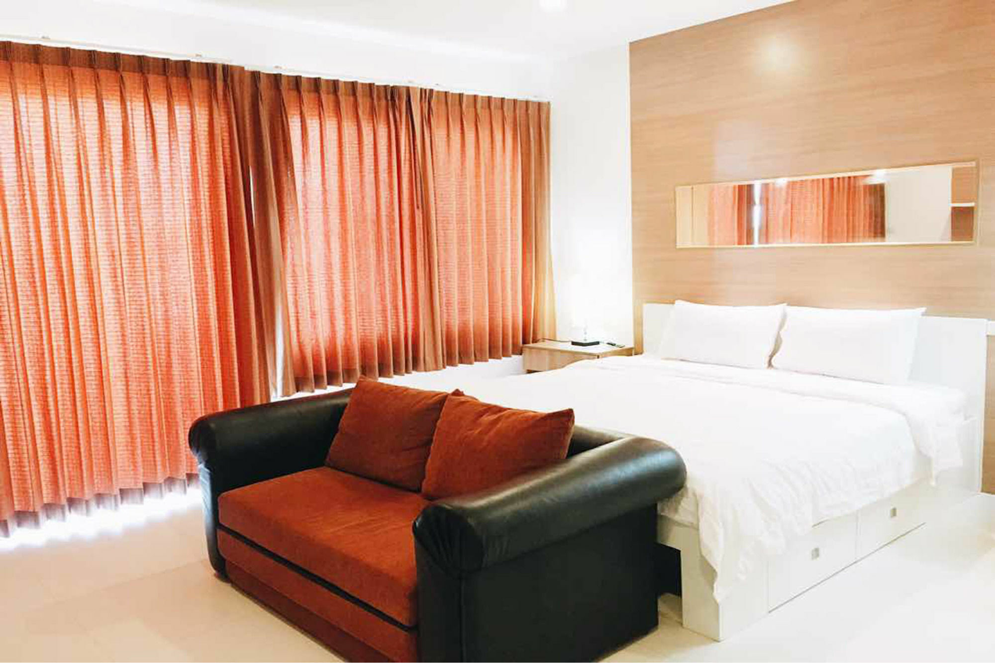 The Seacraze Hua-Hin By Montri C. Lägenhet HHQ Exteriör bild